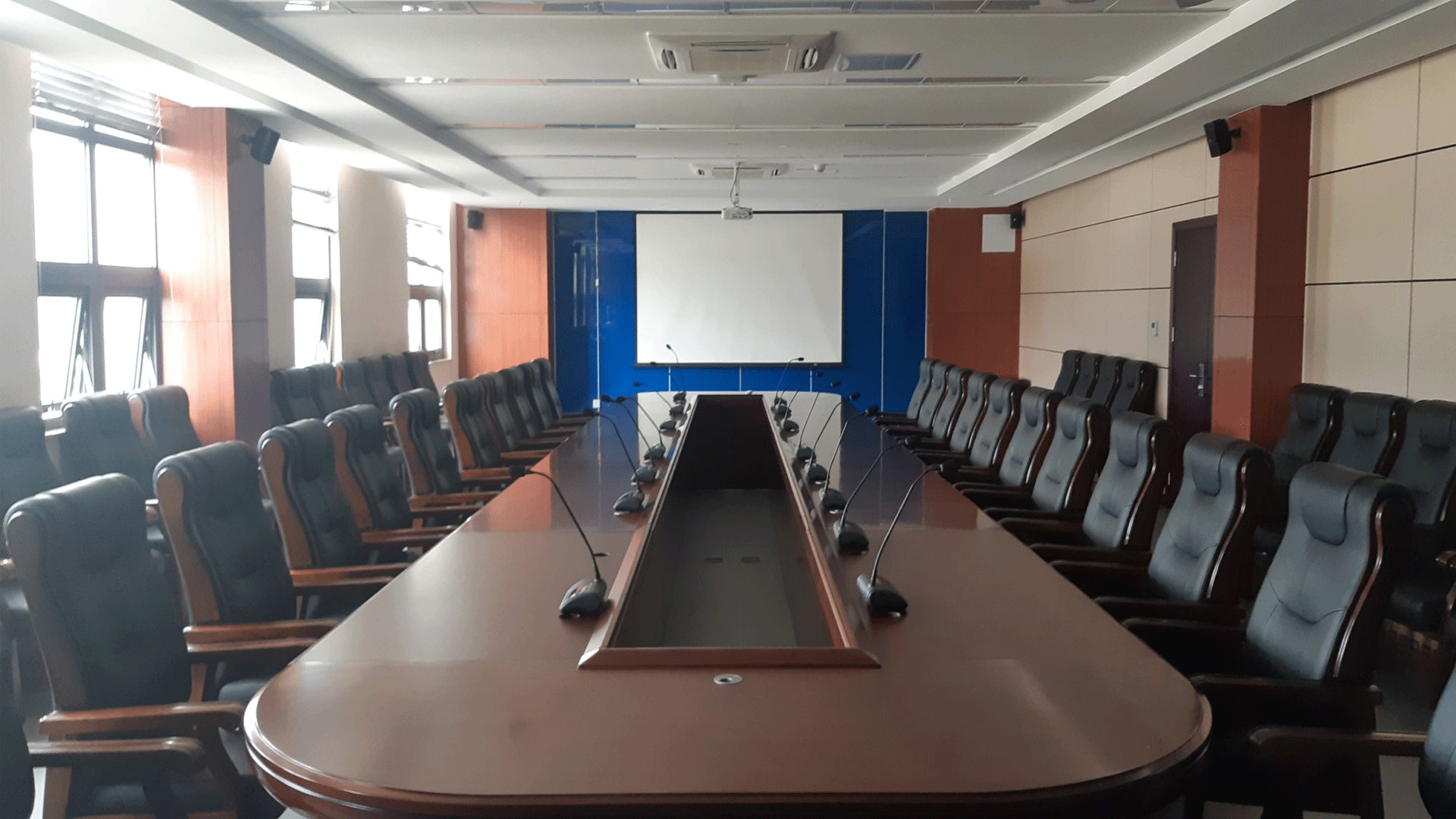 CPECC in Vietnam using Wireless Conference System(图3) CPECC in Vietnam using Wireless Conference System(图3)