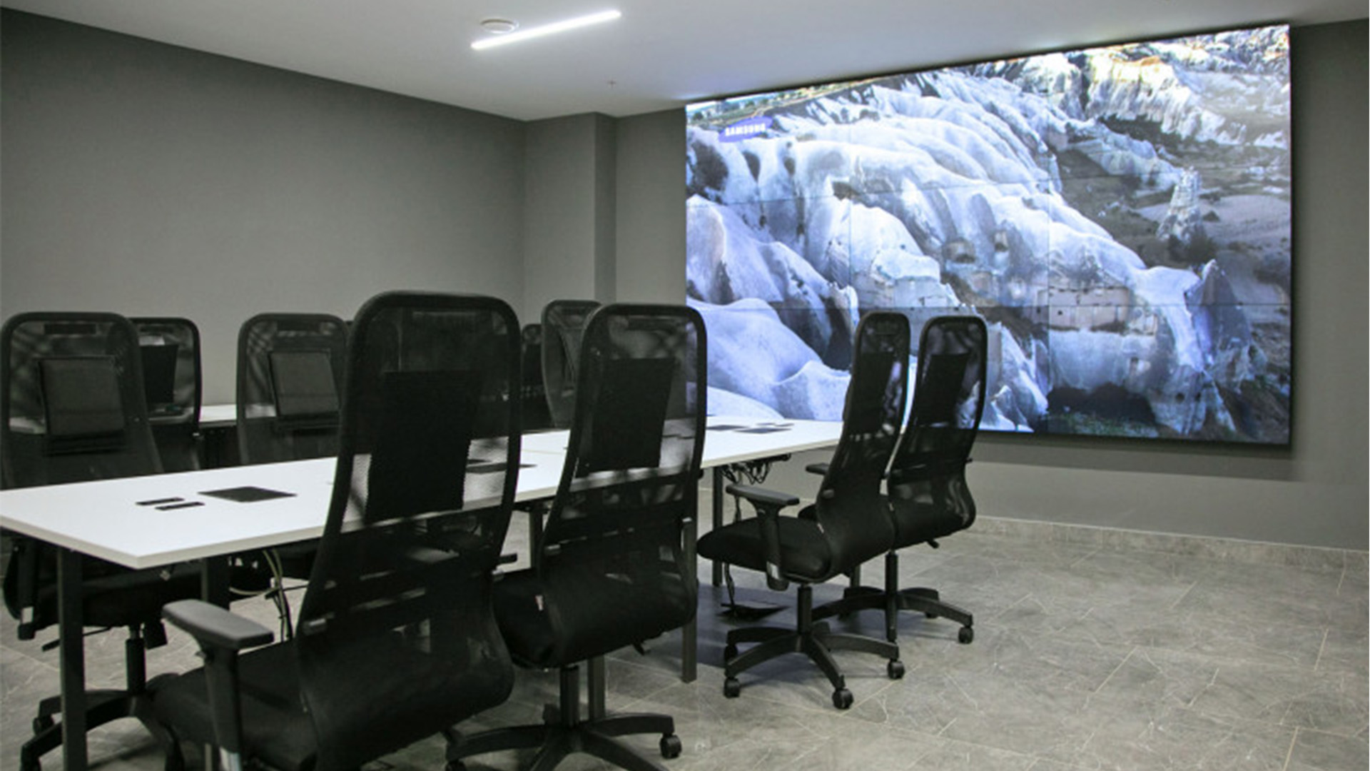 VISSONIC Delivers Multilingual Conference Solution for Eastern Europe's Expo Center