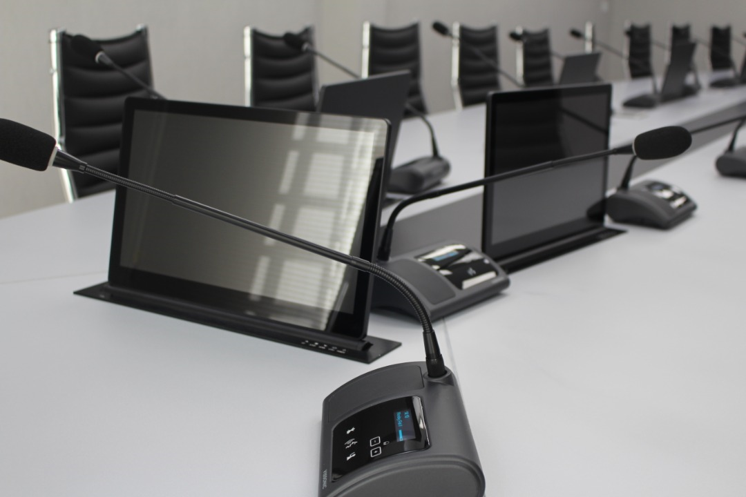 VISSONIC Digital Conference System in Iran Oil Company(图2)